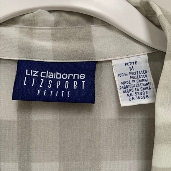 Liz Claiborne Checked Top P/Medium - Picture 5 of 5